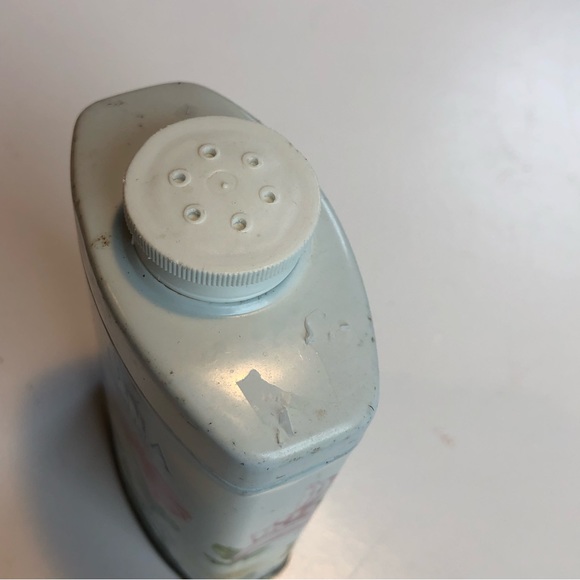 Vintage Yardley Petunia Talc Powder - Picture 4 of 10